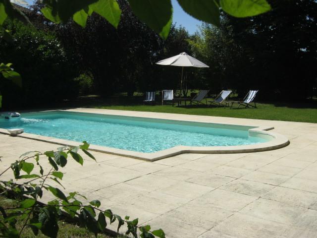 Petit Chateau Le Piot Bed and Breakfast Fleurance Εξωτερικό φωτογραφία